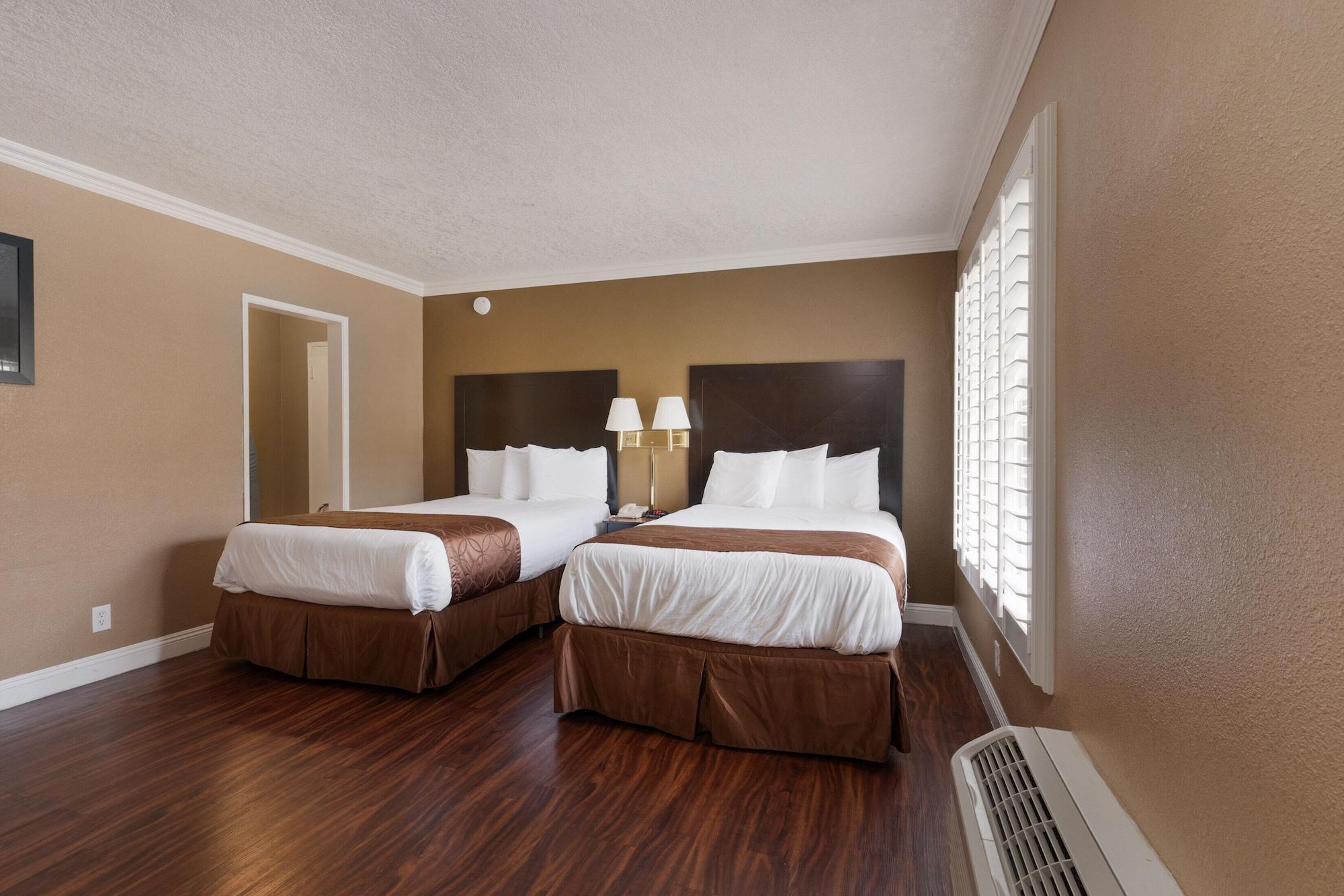 Americas Best Value Inn & Suites Anaheim Extérieur photo
