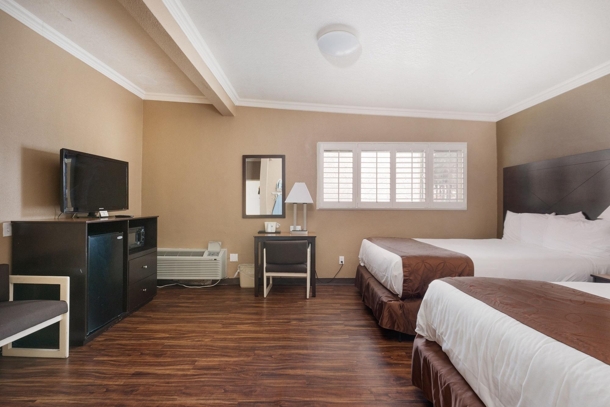 Americas Best Value Inn & Suites Anaheim Extérieur photo